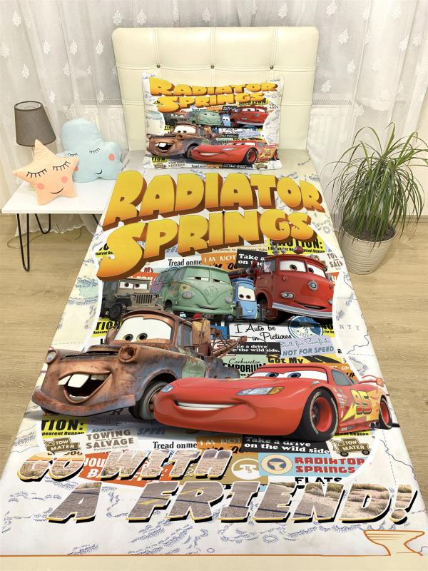 Radyator Kasabası 2 Desenli Yatak Örtüsü ve Yastık